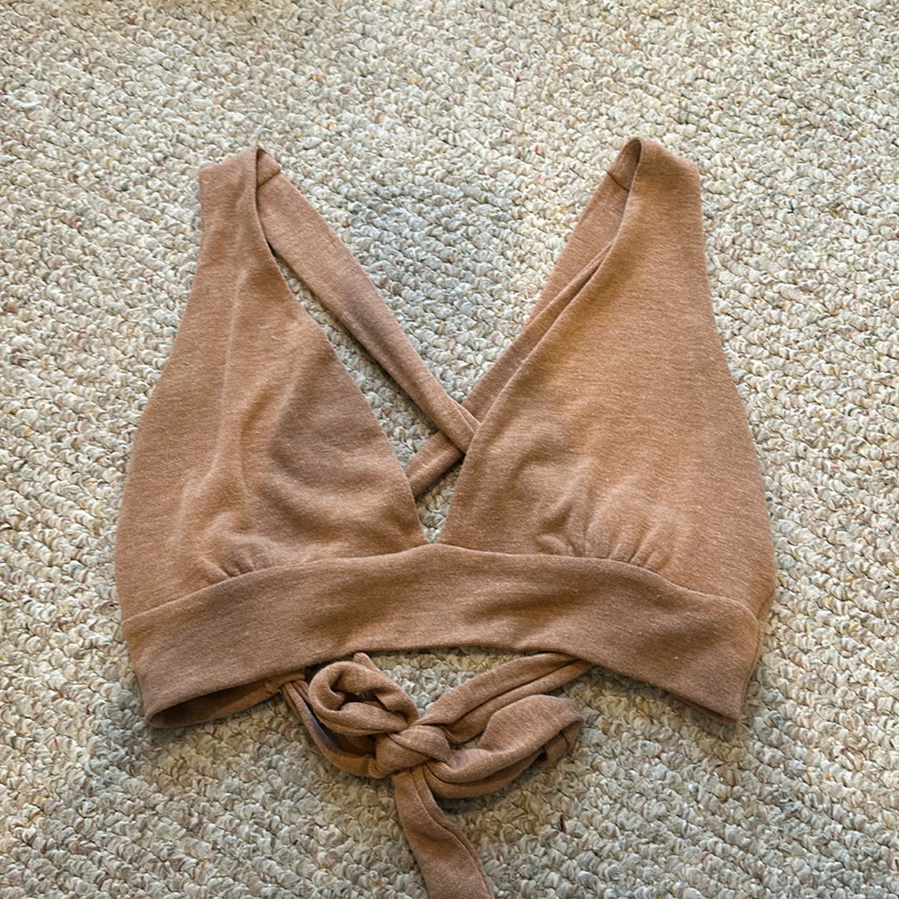 LELIS Collection Tie Back Crop Top